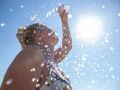 40℃热浪夺命，“不靠空调过夏”的欧洲人扛不住了，有中国产品被抢空