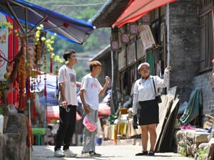 铭记历史 缅怀先烈｜吕梁山黄河畔，老区人民吃上“旅游饭”