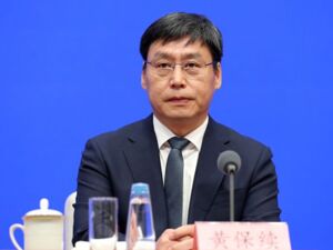 农业农村部答每经问：针对近期猪价下行压力已提前释放预警信息，指导头部企业合理调减产能，控制出栏节奏
