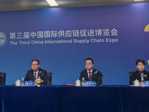 中国贸促会：第三届链博会线上线下观众人数超21万人次，现场共签署合作协议、达成合作意向超6000项