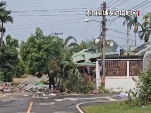 泰柬爆发新冲突！泰国出动4架战机空袭柬埔寨，还在柬沿海部署8艘军舰！安理会紧急开会，柬驳斥“先入侵泰”指控
