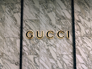 Gucci继续滞销，上半年收入同比下跌26%！拖累开云集团净利润骤降46%