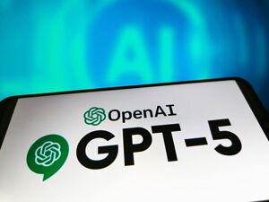 GPT-5呼之欲出，阿尔特曼为何“感到恐惧”；美国将部署两艘核潜艇至俄附近；特朗普让劳工统计局局长“走人”；32岁辍学生打造出今年全球最大科技IPO | 一周国际财经