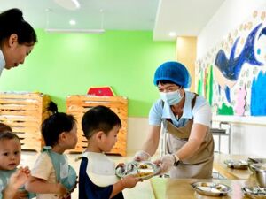 免费学前教育细则来了！民办园参照同类型公办幼儿园免除水平 专家：下一步重点是精准测算费用标准