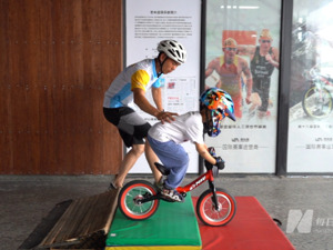 骑行热助力滑步车升温，儿童运动新宠怎样传递“骑士精神”？