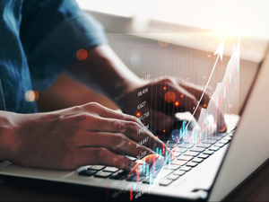 资管机构如何度过低利率时代？被动投资策略正凸显“张力”