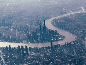 2025城市群上市公司品牌价值PK：京津冀居首，长三角、粤港澳紧追，成渝增速亮眼