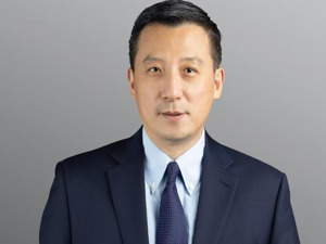 去年还后悔上市，今年股价涨超17倍 对话北海康成董事长薛群：“罕见病第一股”是煎熬炼成的
