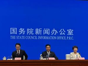 商务部答每经问：上半年我国服务出口增长15%，预计下半年知识密集型服务进出口仍将保持上半年增速水平