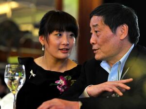 宗馥莉终于告别宗庆后