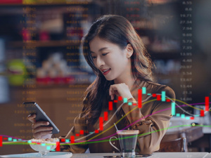 创业板指半日跌1.33%，机器人概念股大涨，“易中天”下跌，这个板块集体拉升