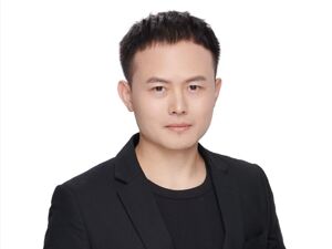 专访图灵机器人创始人兼CEO俞志晨：“AI+教育”产业足够大，机会还很多，要做好得“下深水”