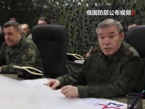 格拉西莫夫称俄军几乎在所有方向都保持攻势！泽连斯基：俄在这一方向的进攻行动已经失败