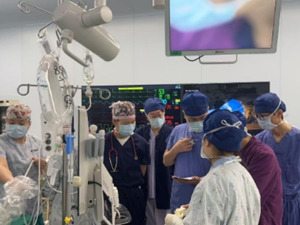 四川大学华西医院实现一次手术治疗三种复杂心血管疾病 国内无公开类似病例
