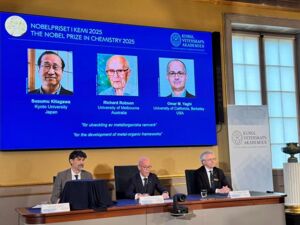 2025年诺贝尔化学奖揭晓，三位科学家获奖！将平分836万元奖金