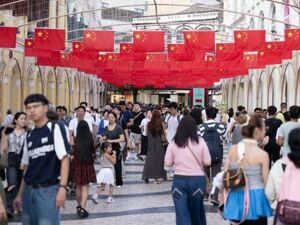 增值税发票数据显示：国庆中秋假期消费市场增势较好