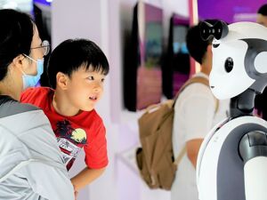 人工智能时代的全球危机：霸权扩张、鸿沟加剧与治理空白