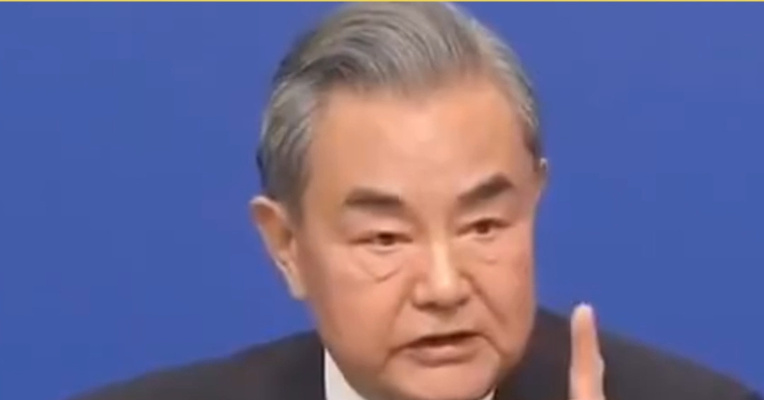 日文字幕！毛宁分享王毅霸气讲话：“借台湾生事就是给日本找事”