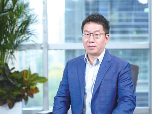 每经记者专访智谱董事长刘德兵：AI“独角兽”公司IPO热是行业发展里程碑