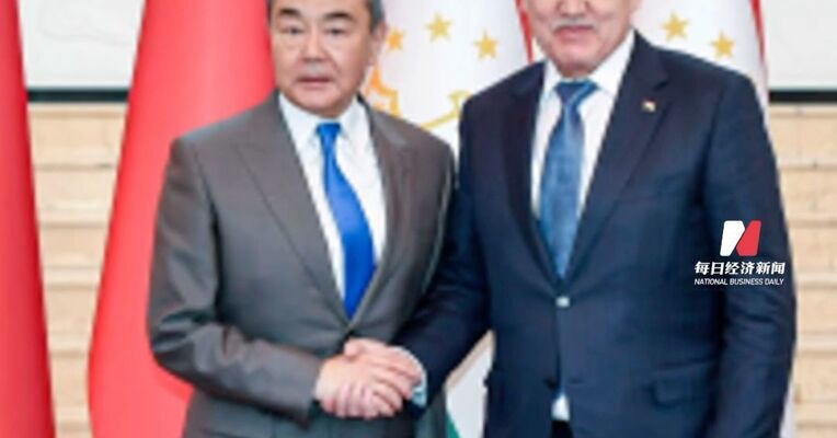 王毅：中方绝不允许日本右翼势力开历史倒车，绝不允许外部势力染指中国台湾地区，绝不允许日本军国主义死灰复燃