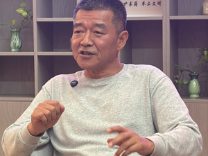 从“靠天吃饭”变“能与天交流”，农业数字化难在哪？ 褚氏农业总经理褚一斌：最难平衡成本投入与效率工具、企业生存之间的关系