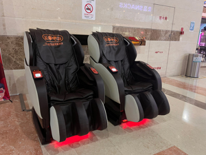 港股速报 | 港股早盘低开 乐摩科技上市首日涨超60%