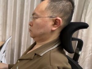 蔡磊回应未来准备尝试脑机接口：并非一时兴起，早在五年前就开始接触，盼望拥有一个属于自己的具身智能分身