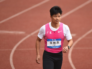 苏炳添，宣布退役！本人发文：我的身体告诉我，是时候将接力棒传递给下一代运动员