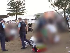 悉尼邦迪滩庆祝犹太节日时突发枪击事件，已致10人死亡！以色列总统：残忍的反犹恐怖袭击