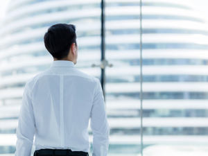 程康平申请退休，不再担任泰康人寿总裁