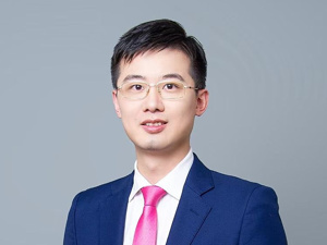 专访国泰海通首席策略分析师方奕：A股“转型牛”远未结束，2026年有望挑战十年高点