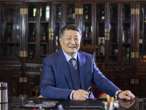 “亚洲笔王”邱智铭的2025：变幻难测 变危为安 变中求胜  | 2025年度出海观察