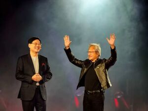 黄仁勋、杨元庆，官宣合作！