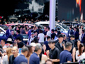 两个连续全球第一！2025年我国汽车产销双超3400万辆：乘用车首超3000万辆，新能源车渗透率全年未超50%