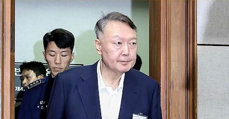 首次宣判！尹锡悦因妨害公务执行等罪名被判处有期徒刑5年