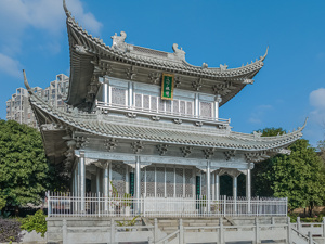 纯银价值就超5000万元，为何“天下银楼”的2.5吨白银标价1200万元被拍卖？独家对话创始人，揭秘背后故事
