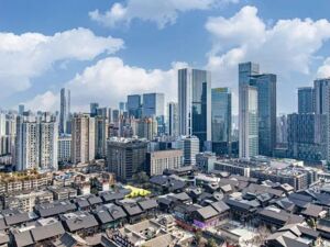 经济十强城市竞速，冠军出炉