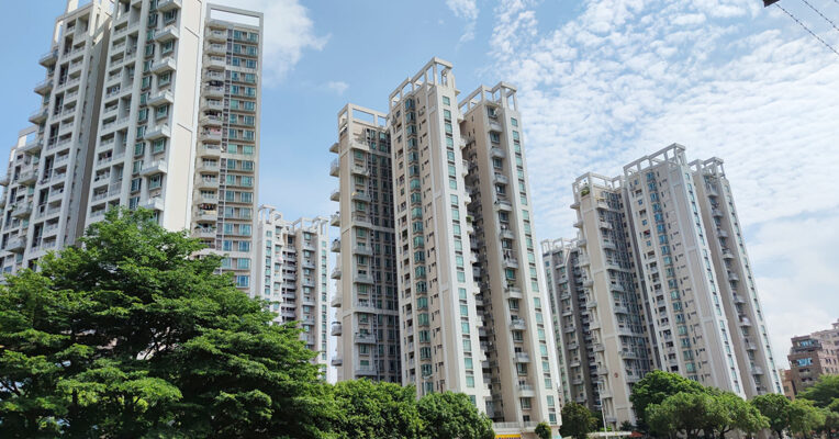 上海发布楼市“沪七条” 进一步调减住房限购政策