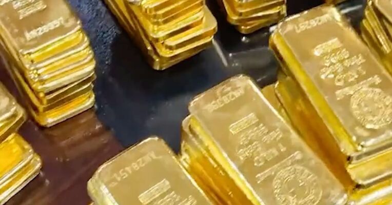 突发！黄金直线拉升突破5200美元，白银站上90美元
