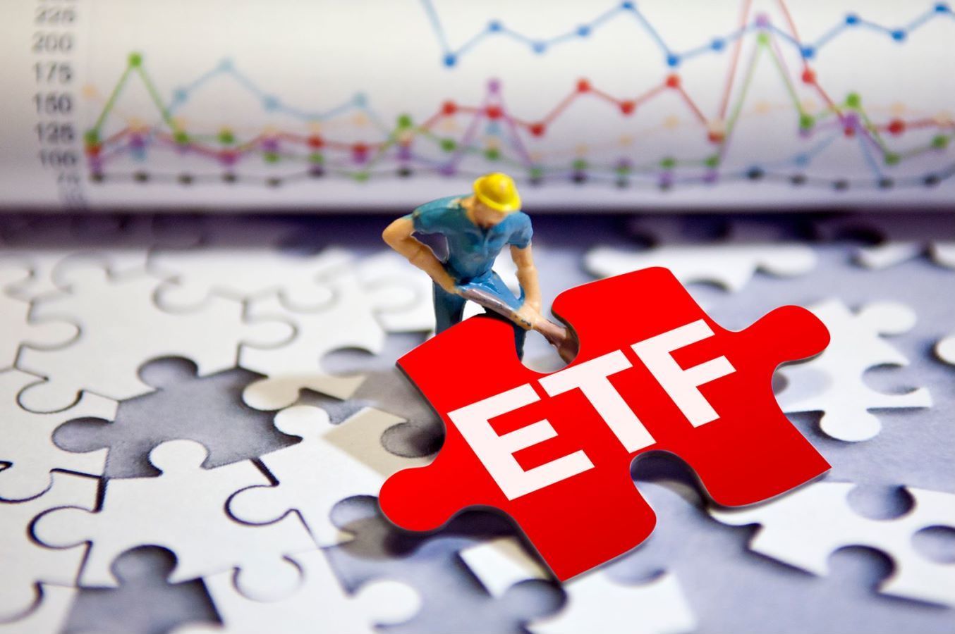 共享基經(jīng)丨同主題ETF對比（一）：同樣是房地產(chǎn)ETF，背后跟蹤的指數(shù)有何不同？