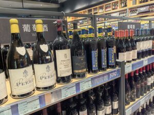 奔富中国市场动销增长17.2%，难掩收入颓势，未来两年重点“清库存”