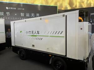 一年“吸金”近百亿！无人配送行业开启“加速跑”，路权、标准与长尾困境仍待突围