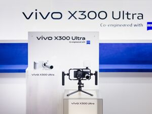vivo X300 Ultra亮相巴展，标志性设计和影像能力引关注