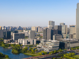 “对手”变“队友”，“准2万亿”城市要抱团了