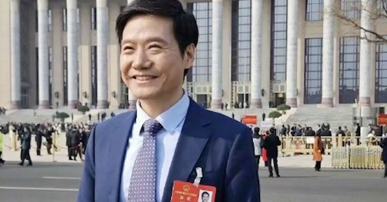 全国人大代表雷军：未来5年内，在一些限定场所可以实现真正意义的无人驾驶