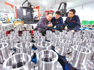 专访全国人大代表、黄冈市委书记李军杰：创新“五换”招商理念 因地制宜发展特色产业