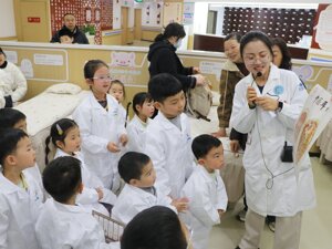 高品质生活｜上管老、下管小，还管外卖小哥 天府新区“敲门送医”