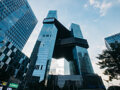 腾讯释放AI野心：马化腾称腾讯AI“慢工出细活”，刘炽平详解“买卡”预算与回购资金会动态平衡