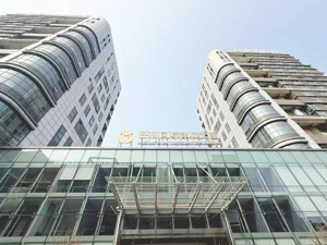 梅向荣自首，梅亚萍“代理人”现身，传达两套偿付方案