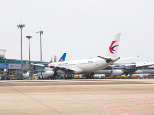 高油价“重压”航空业 有航司燃油附加费涨超100%